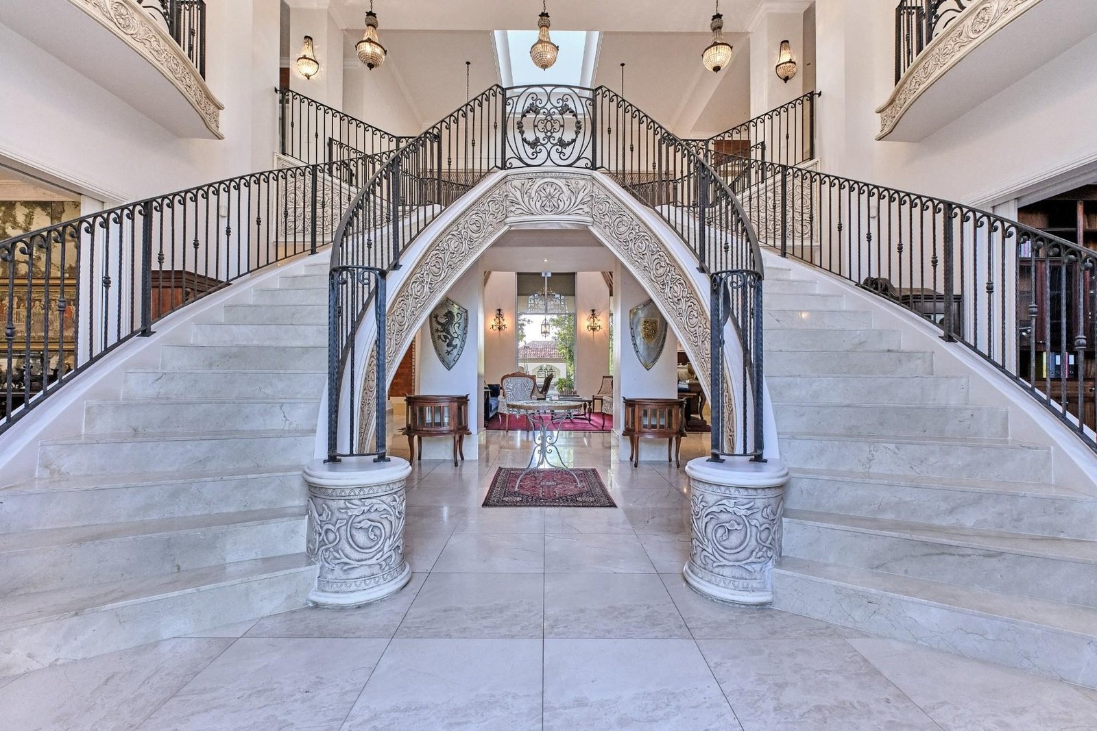 House in Waterfall Equestrian Estate, Gauteng, South Africa 1 - 16372129