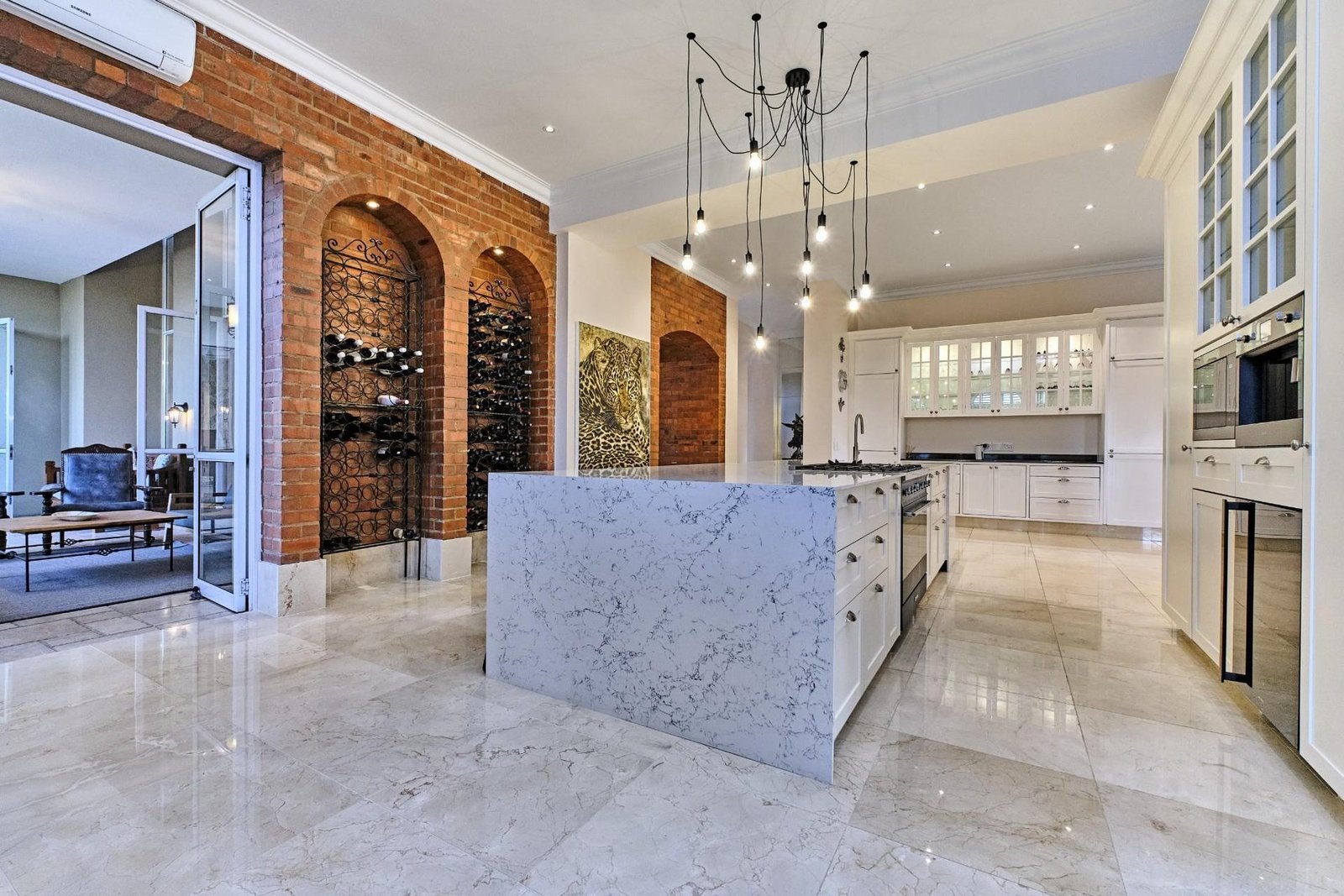 House in Waterfall Equestrian Estate, Gauteng, South Africa 1 - 16372129