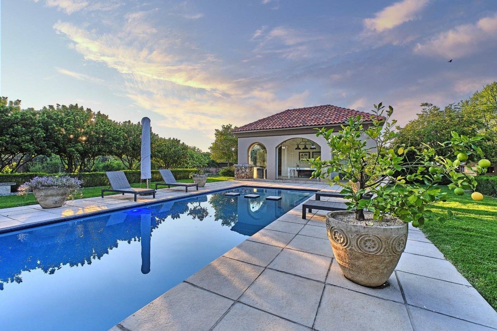 House in Waterfall Equestrian Estate, Gauteng, South Africa 1 - 16372129