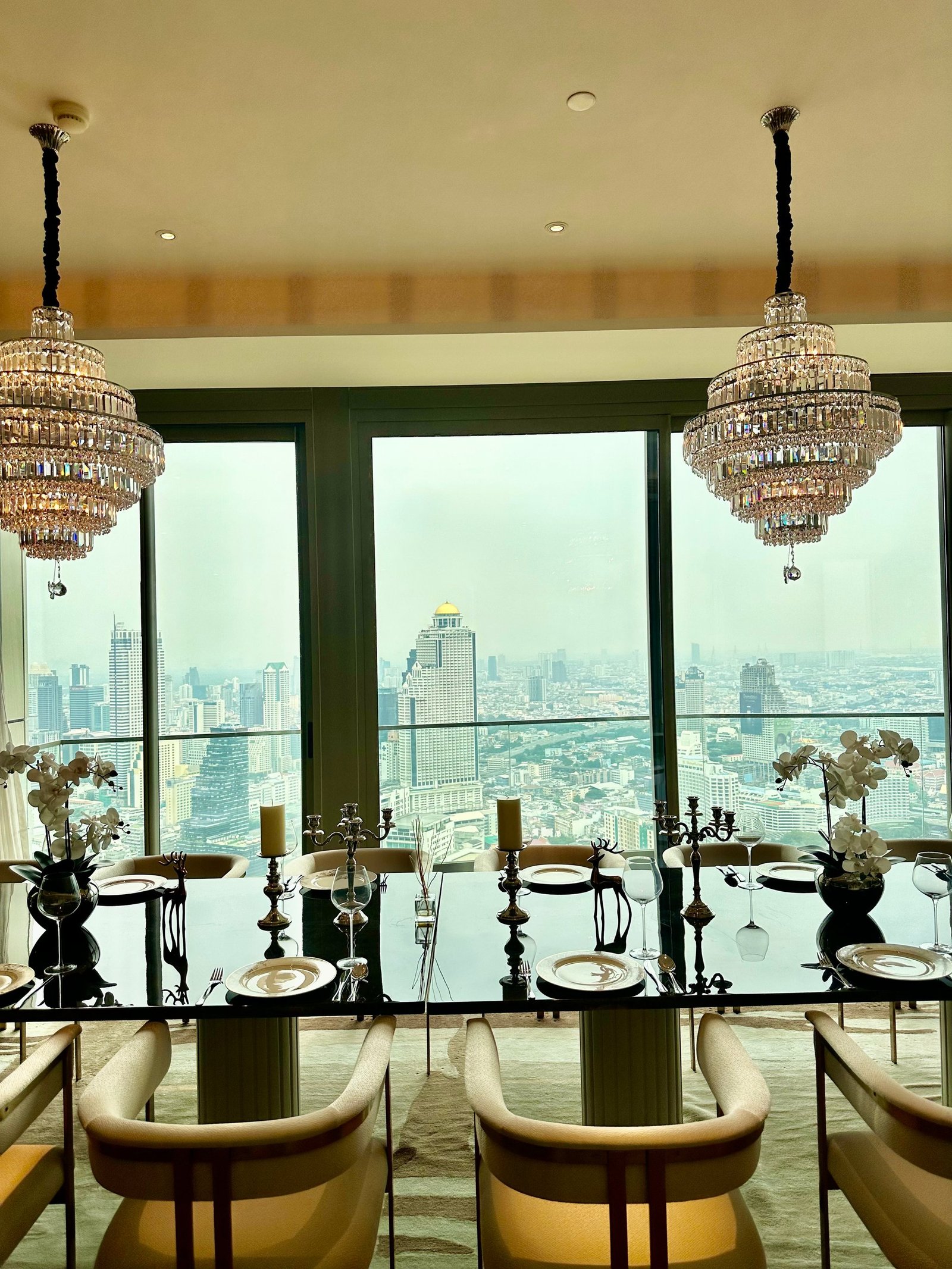Penthouse Unit At The Residences Mandarin Oriental Bangkok A Masterpiece Of Luxury And Space Penthouse in Bangkok, Krung Thep Maha Nakhon, Thailand 1 - 15061857