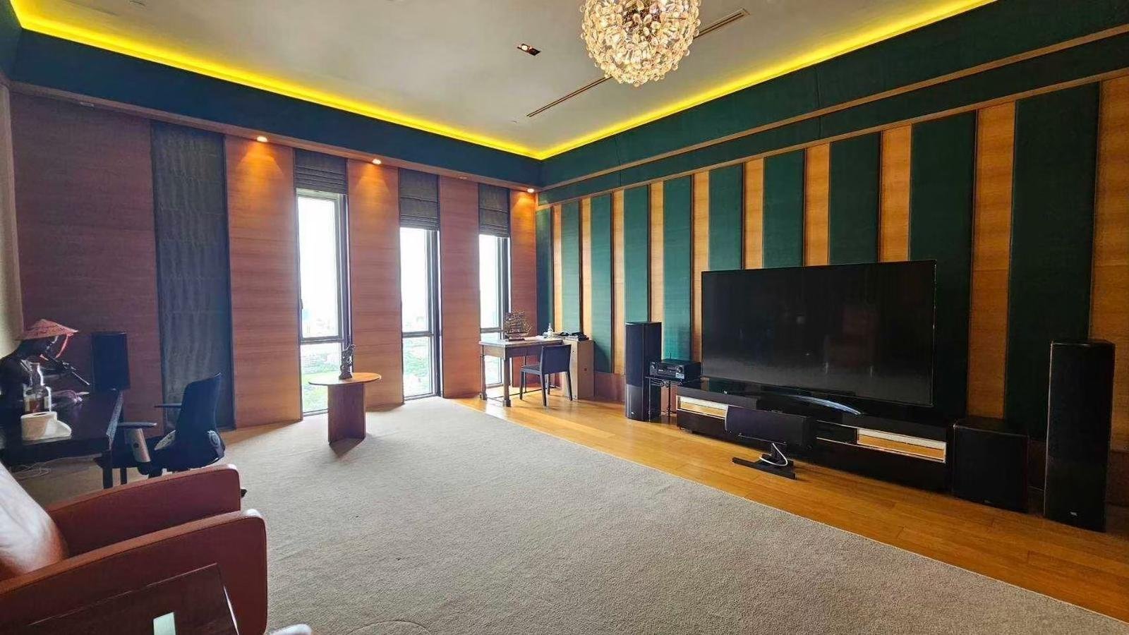 Sky Villa Penthouse – Bangkok’s Ultimate Private Pool Retreat Penthouse in Bangkok, Krung Thep Maha Nakhon, Thailand 1 - 15242928