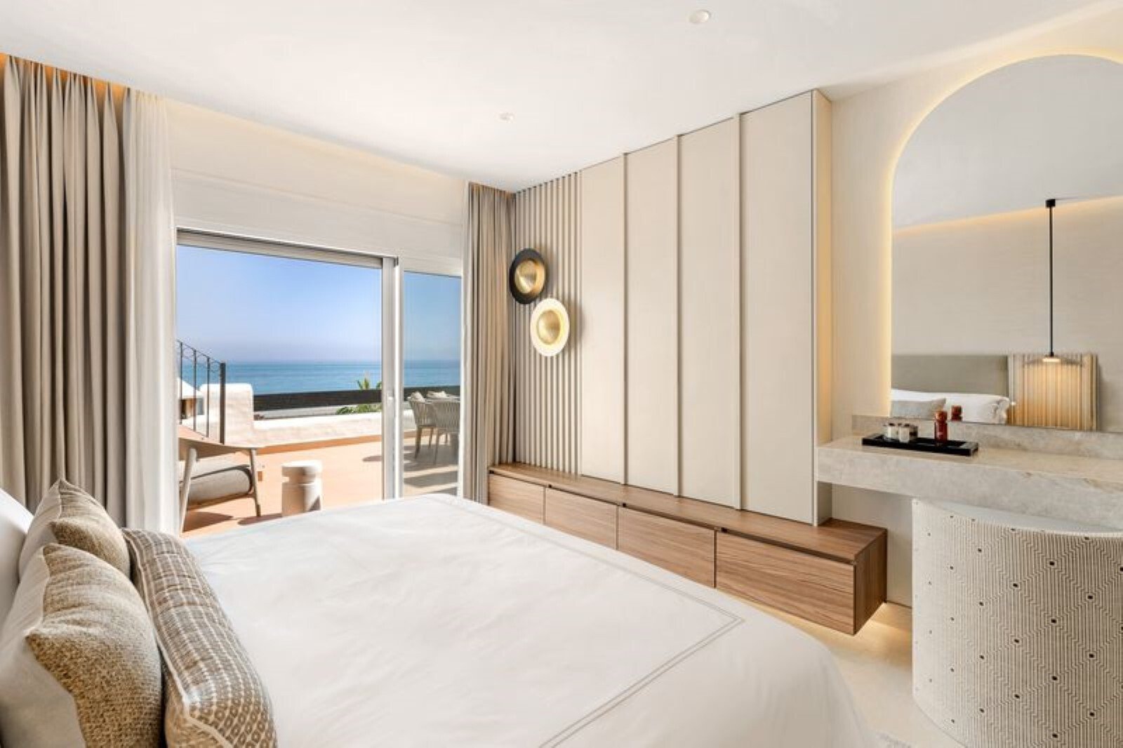 Exquisite Penthouse In El Velerín , Estepona Penthouse in Cancelada, Estepona, Andalusia 1 - 16331041