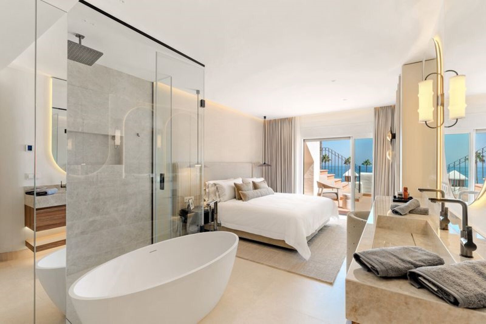 Exquisite Penthouse In El Velerín , Estepona Penthouse in Cancelada, Estepona, Andalusia 1 - 16331041