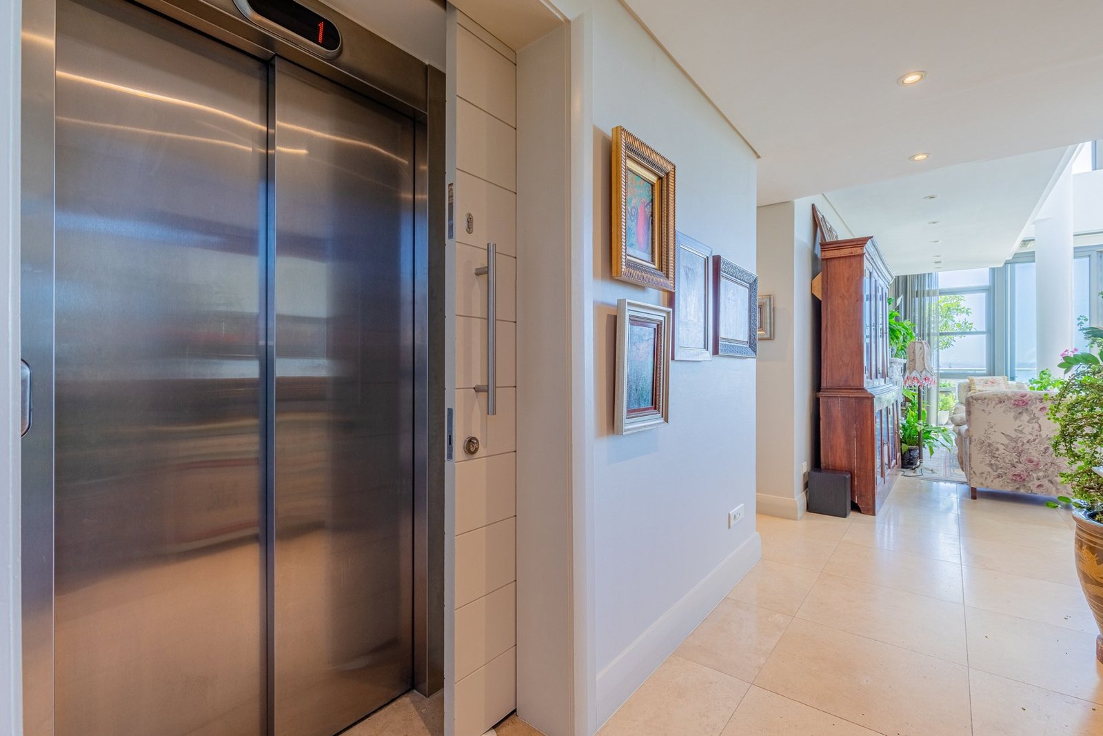 Epitome Of Sophisticated Urban Living Penthouse in Cape Town, Western Cape, South Africa 1 - 14871315