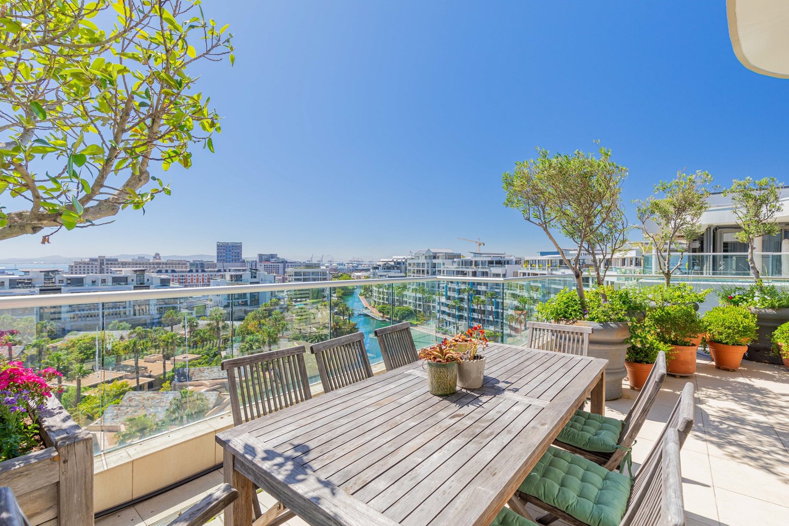 Epitome Of Sophisticated Urban Living Penthouse in Cape Town, Western Cape, South Africa 1 - 14871315