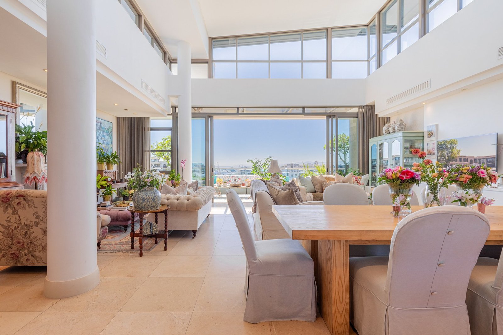 Epitome Of Sophisticated Urban Living Penthouse in Cape Town, Western Cape, South Africa 1 - 14871315