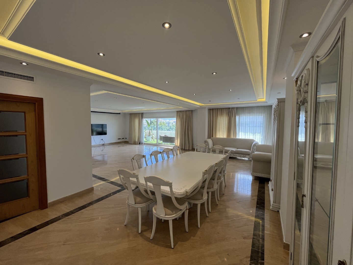 Luxury Duplex Penthouse For Sale In Embrujo Banús | Puerto Banús – Marbella Penthouse in Puerto Banus, Marbella, Spain 1 - 16200540