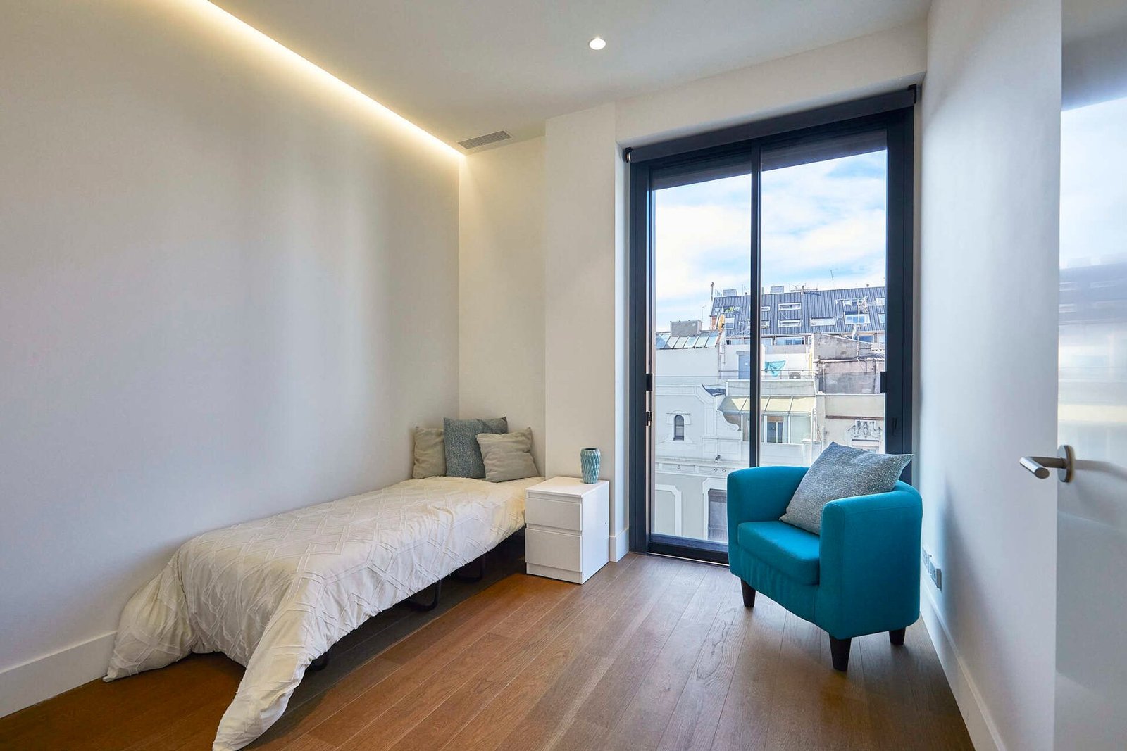 Amazing Penthouse With Large Terrace And Private Pool In Barcelona Penthouse in Sarria - Sant Gervasi, Barcelona, Spain 1 - 13924219