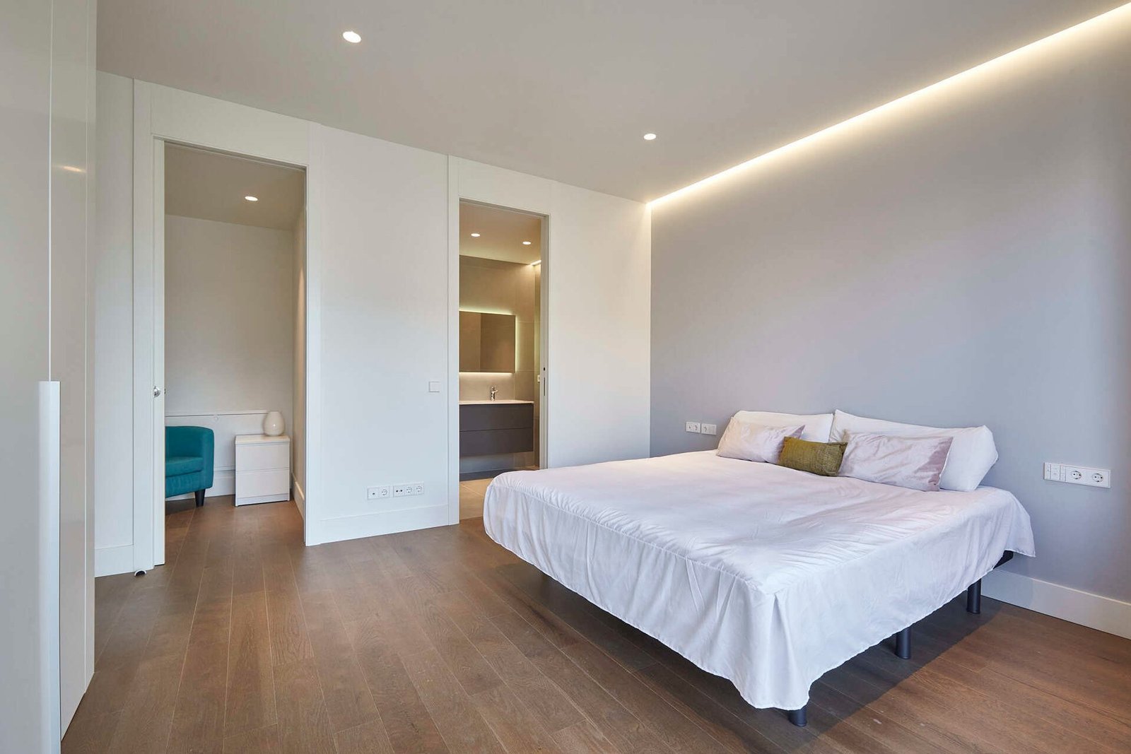 Amazing Penthouse With Large Terrace And Private Pool In Barcelona Penthouse in Sarria - Sant Gervasi, Barcelona, Spain 1 - 13924219