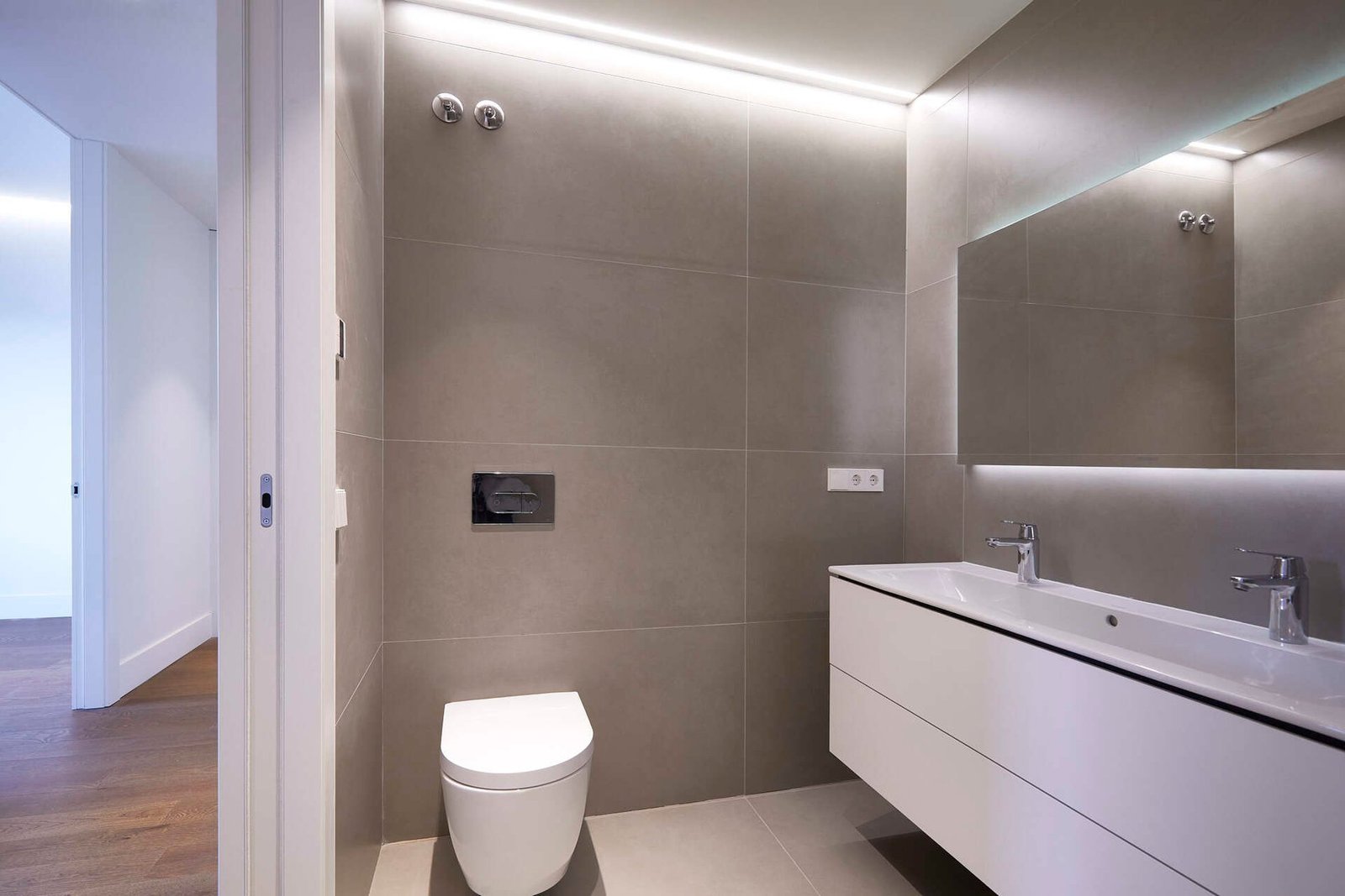 Amazing Penthouse With Large Terrace And Private Pool In Barcelona Penthouse in Sarria - Sant Gervasi, Barcelona, Spain 1 - 13924219