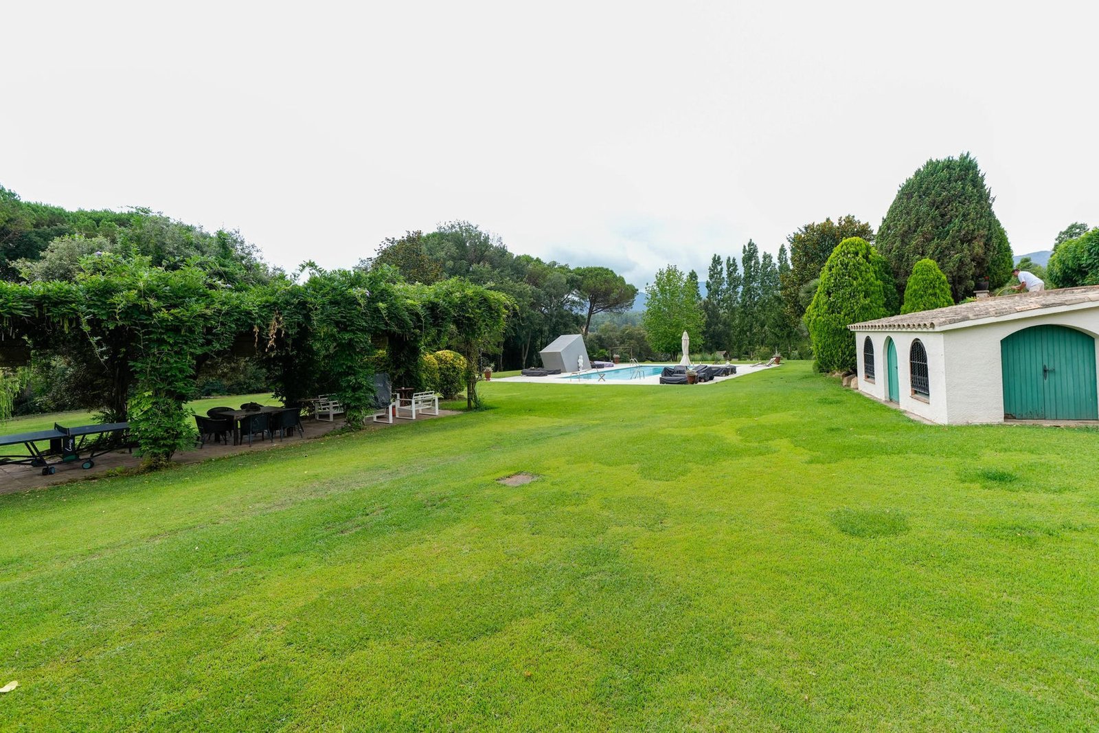 Beautiful High Standard Country House For Sale Near The Costa Brava Located In Tordera. Townhouse in Tordera, Catalonia, Spain 1 - 16110814