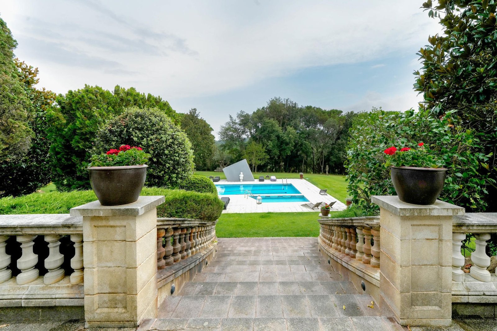 Beautiful High Standard Country House For Sale Near The Costa Brava Located In Tordera. Townhouse in Tordera, Catalonia, Spain 1 - 16110814