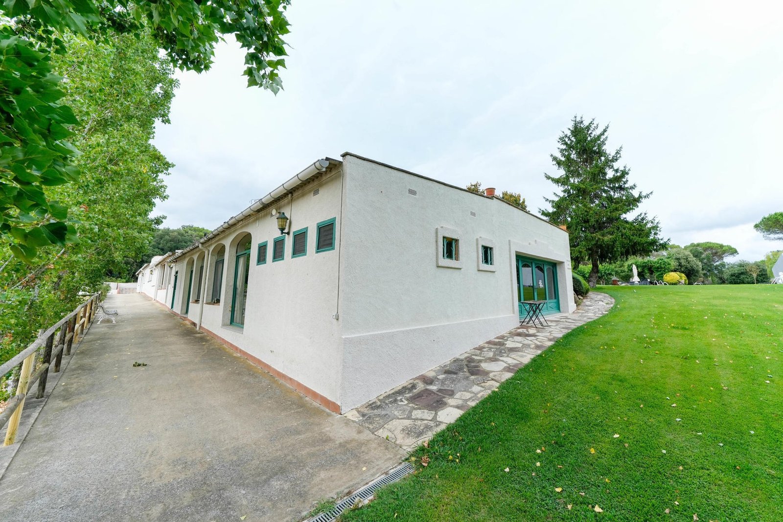 Beautiful High Standard Country House For Sale Near The Costa Brava Located In Tordera. Townhouse in Tordera, Catalonia, Spain 1 - 16110814