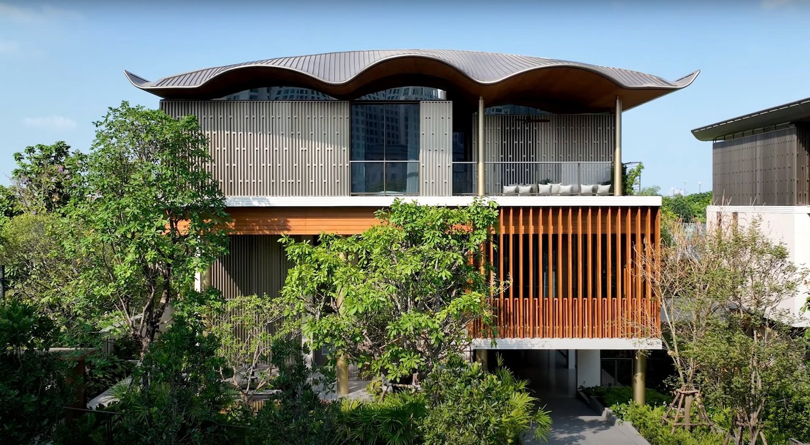 Villa in Bang Kaeo, Samut Prakan, Thailand 1 - 15330339