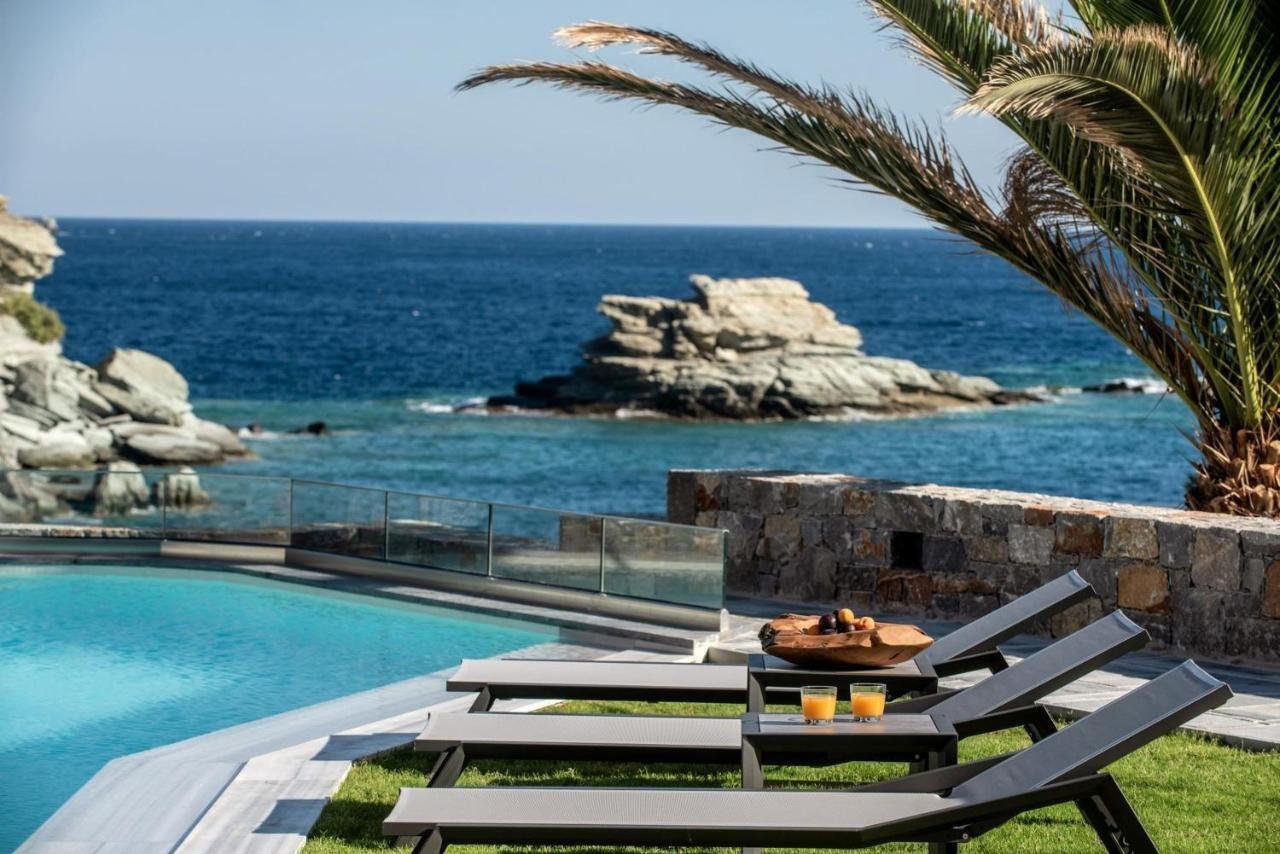 Maelia Beachfront Luxurious Complex Villa in Community of Achlada, Gazi Municipal Unit, Greece 1 - 15331044