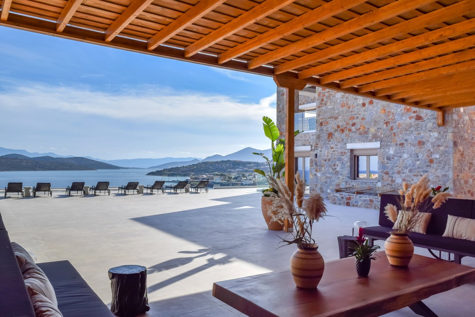 Eloura Ultra Luxury Beachfront Villa Villa in Community of Vrouchas, Agios Nikolaos Municipal Unit, Greece 1 - 15325145