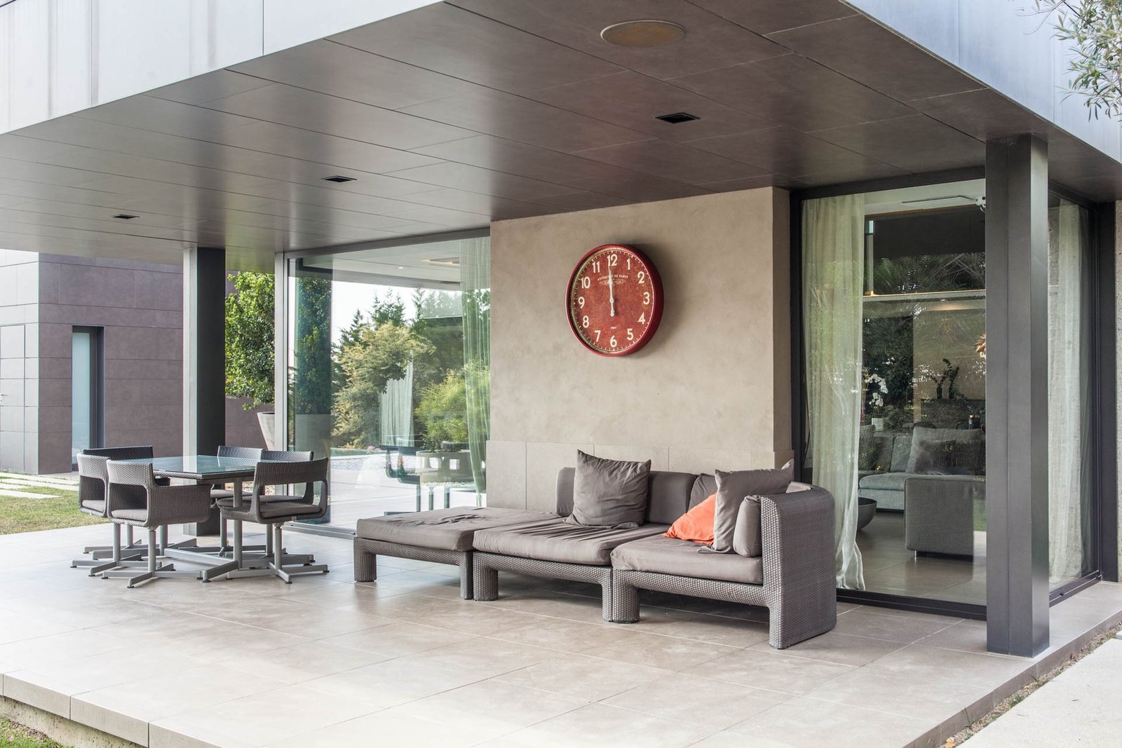 Luxury At Its Finest: Stunning 1000 M² Villa For Sale In Barcelona Villa in Esplugues de Llobregat, Catalonia, Spain 1 - 14179584
