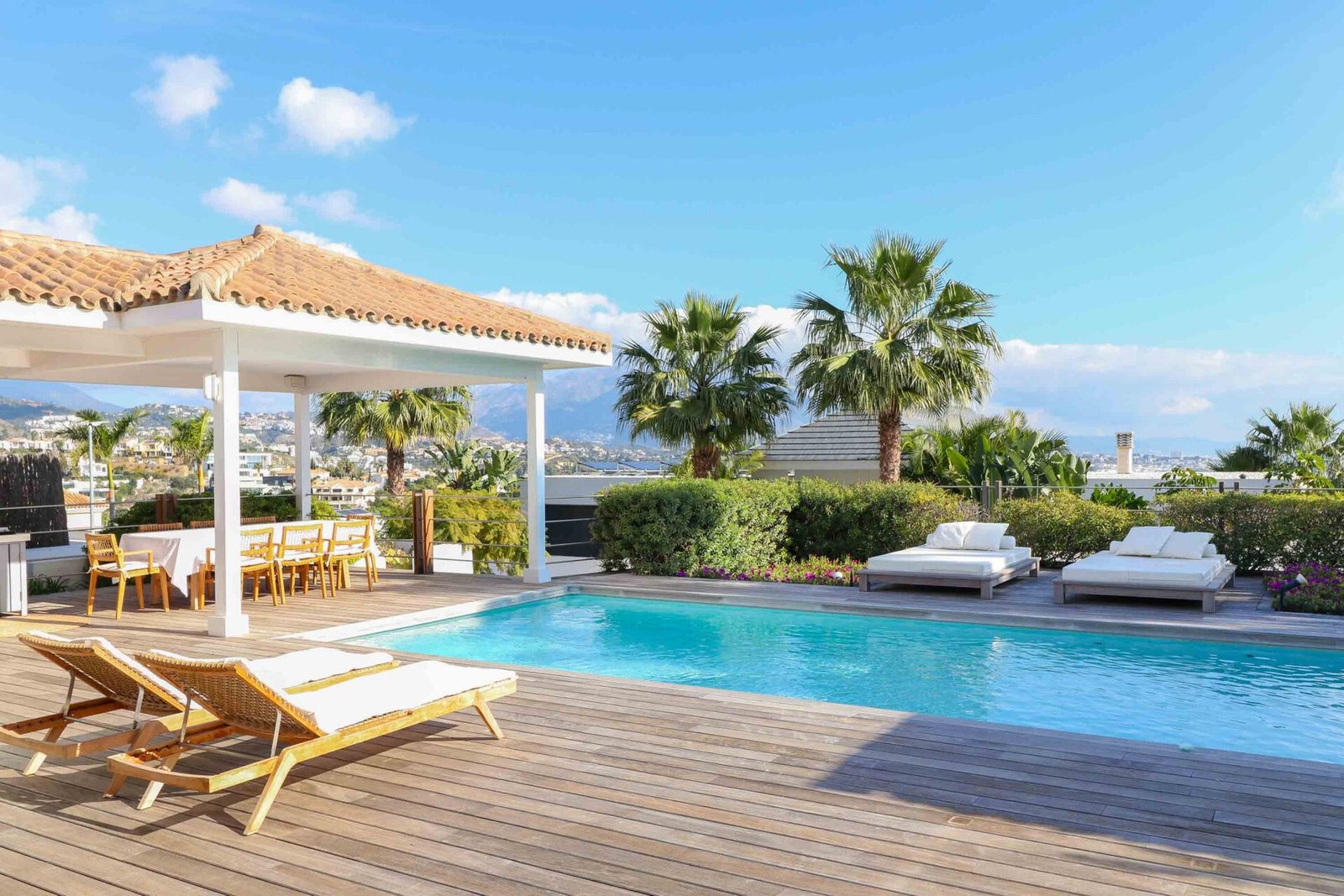 Unique Villa For Sale In La Alquería, Benahavís – Sea And Mountain Views Villa in Estepona, Andalusia, Spain 1 - 16162230