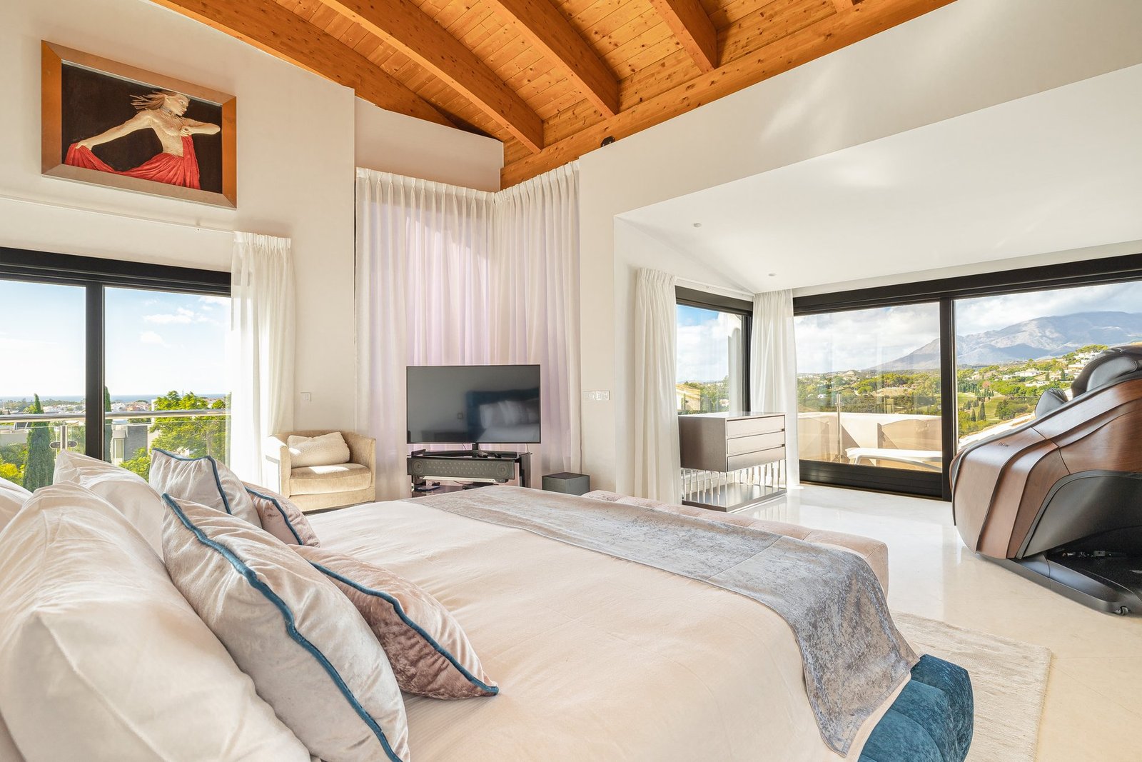 Luxury Villa In Los Flamingos, Benahavis – Exclusive 8 Bedroom Residence With Sea Views Villa in Estepona, Andalusia, Spain 1 - 16162590