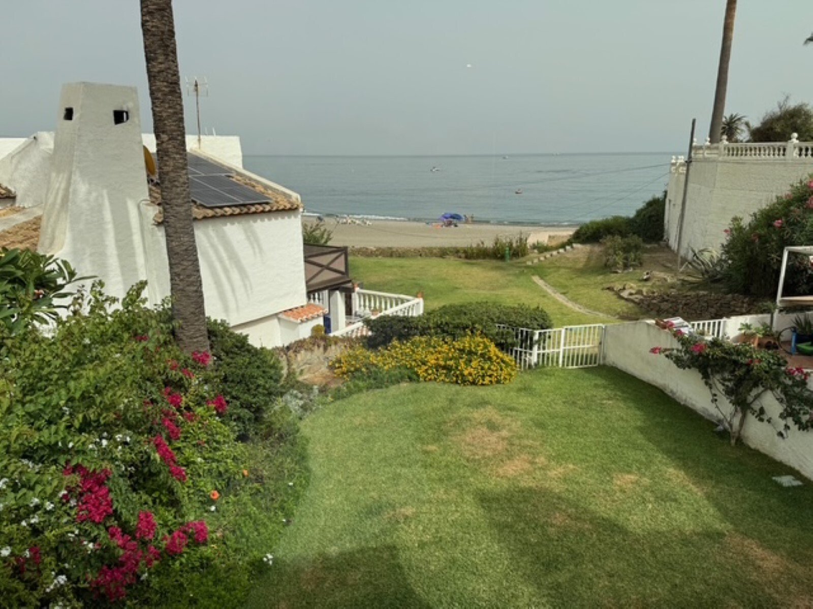 Beachfront Semi Detached Villa In A Privileged Location In Estepona Villa in Estepona, Andalusia, Spain 1 - 16324226