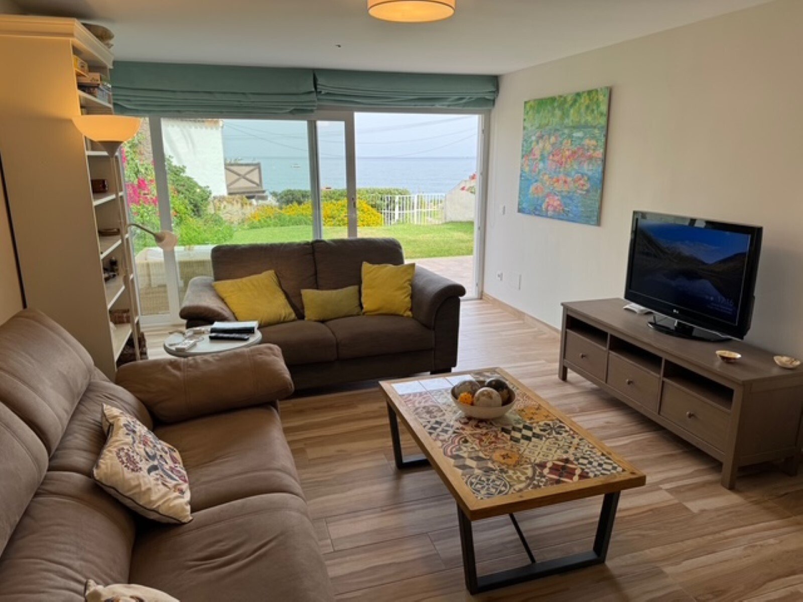 Beachfront Semi Detached Villa In A Privileged Location In Estepona Villa in Estepona, Andalusia, Spain 1 - 16324226