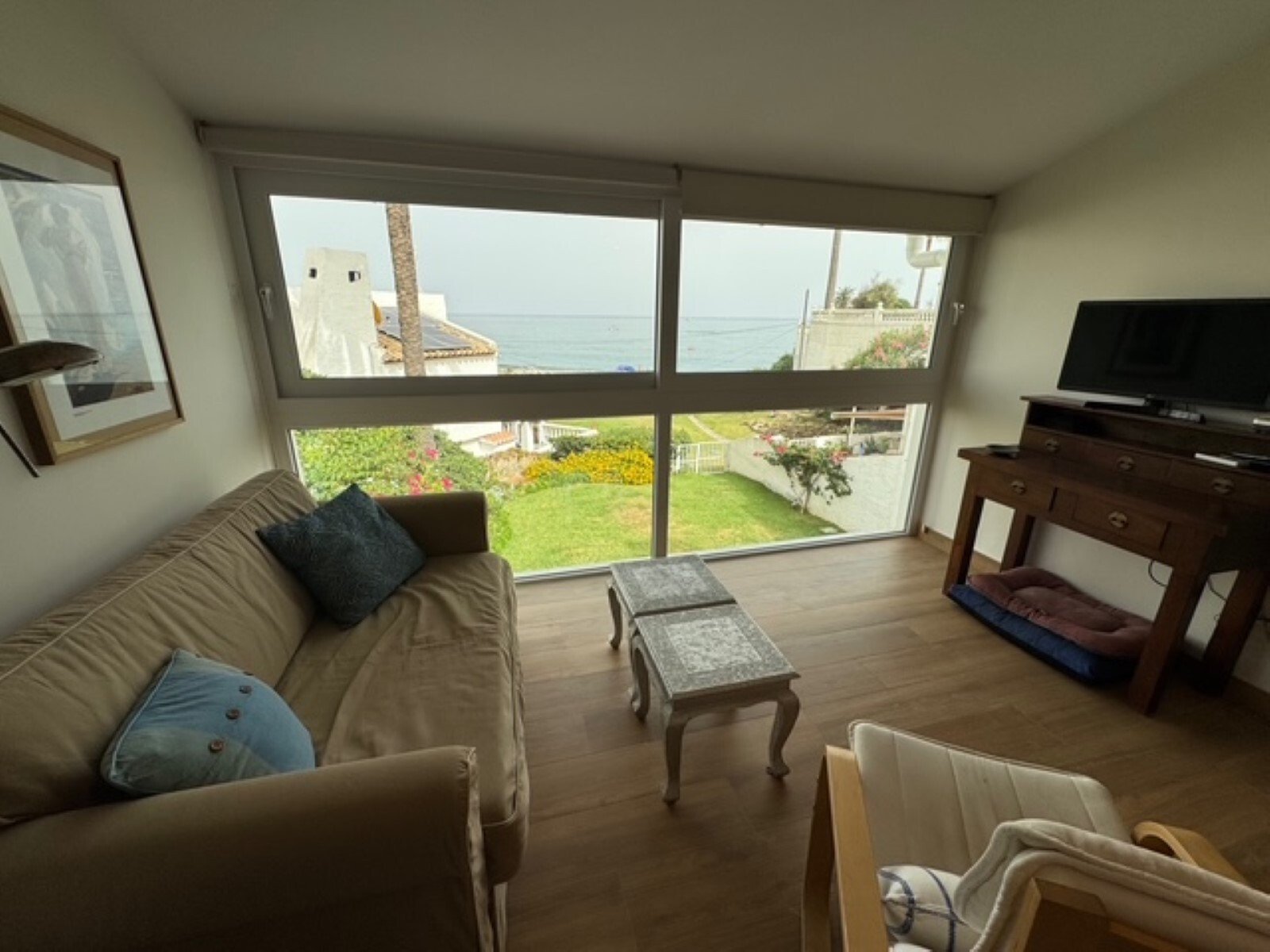 Beachfront Semi Detached Villa In A Privileged Location In Estepona Villa in Estepona, Andalusia, Spain 1 - 16324226