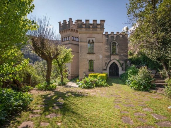 Villa in Figaro-Montmany, Catalonia, Spain 1 - 15901125