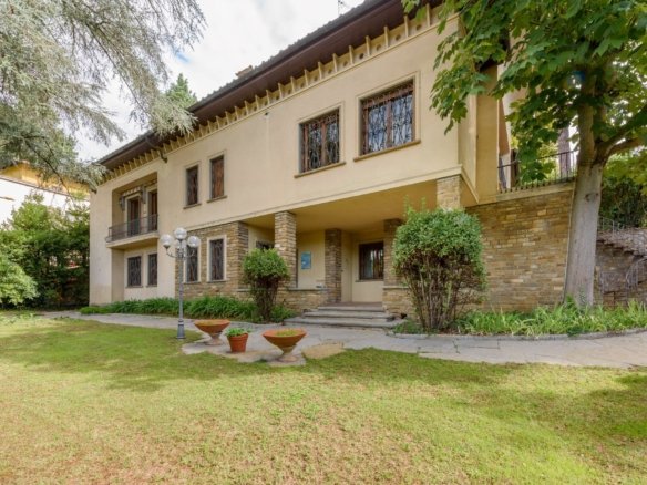 Villa in Florence, Tuscany, Italy 1 - 15880500