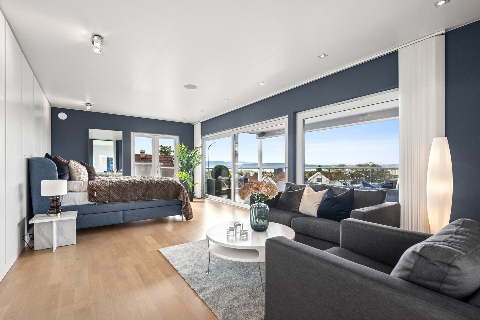 Unique Property With High Standards, Distinctive Solutions, And Attractive Location In Hamar Villa in Hamar, Innlandet, Norway 1 - 15697742