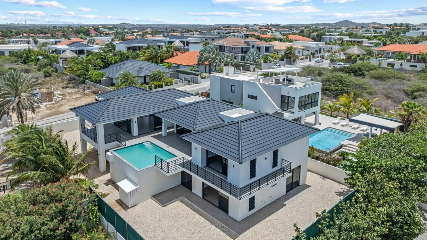 Vista Royal Curacao Brandnew Design Villa On Walking Distance Jan Thiel Beach Villa in Jan Thiel, Curaçao, Curaçao 1 - 14669453