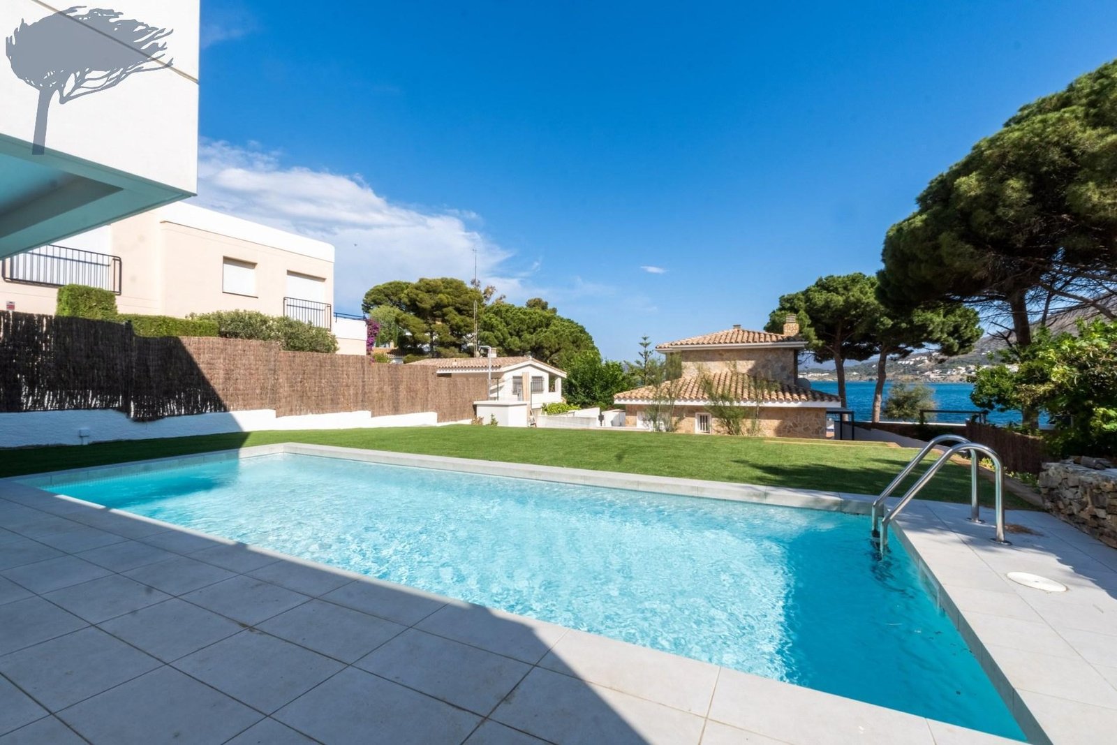 Beautiful Detached House For Sale In Les Carboneres Villa in Llanca, Catalonia, Spain 1 - 16073485