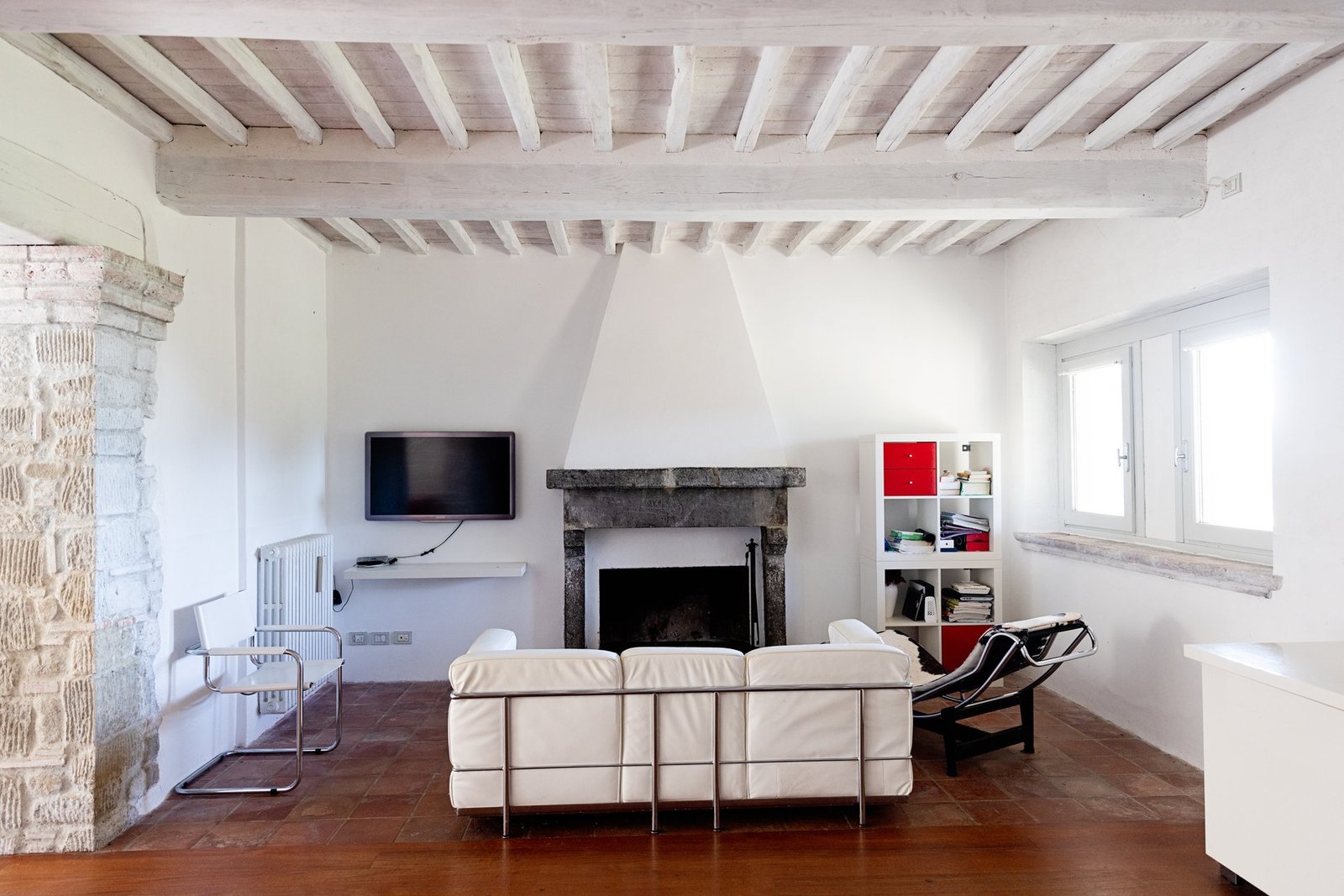 Rustic Traditional Tuscan Villa In Countryside Villa in Montecatini Terme, Tuscany, Italy 1 - 15500855