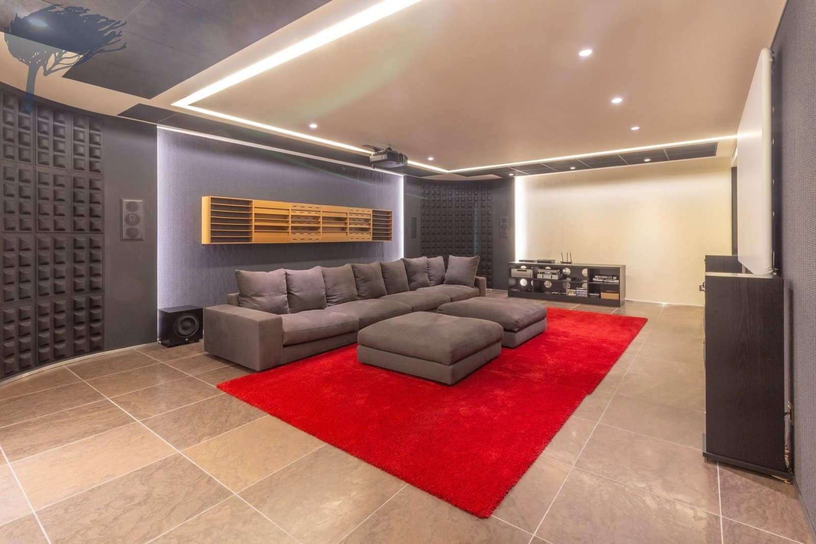 Exclusive Villa For Sale In The Prestigious Golf De Peralada Development. Villa in Peralada, Catalonia, Spain 1 - 16073504