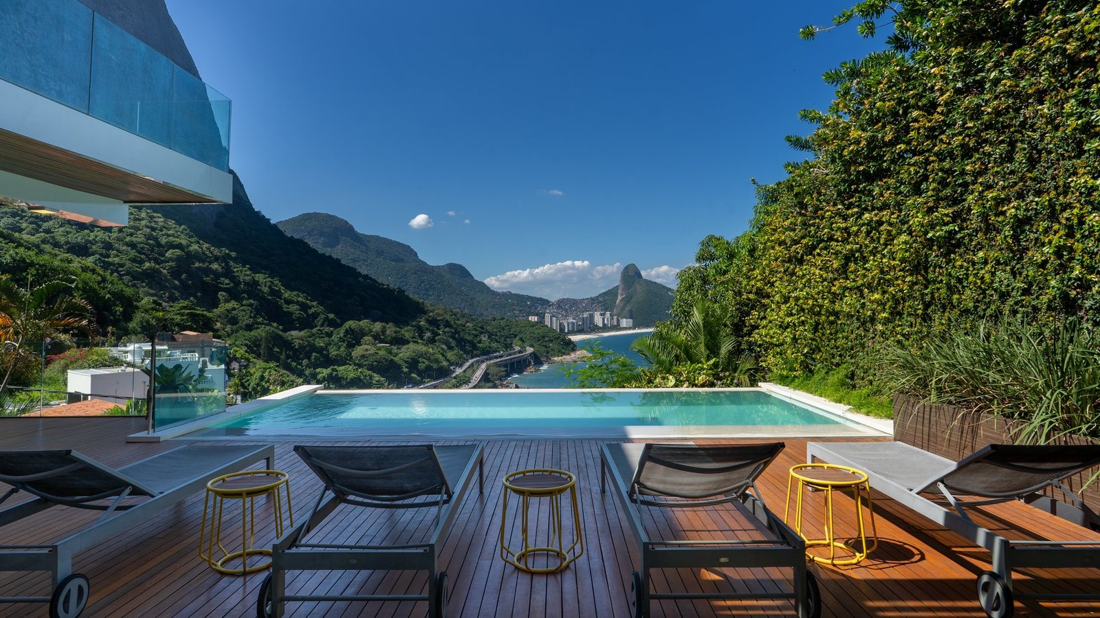 A Dream House With Spectacular Sea View At Joá, Rio De Janeiro Villa in Rio de Janeiro, State of Rio de Janeiro, Brazil 1 - 16321272