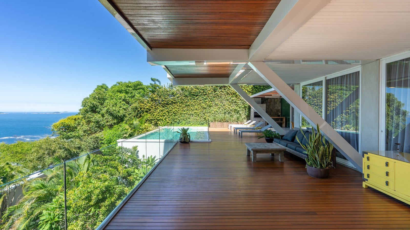 A Dream House With Spectacular Sea View At Joá, Rio De Janeiro Villa in Rio de Janeiro, State of Rio de Janeiro, Brazil 1 - 16321272