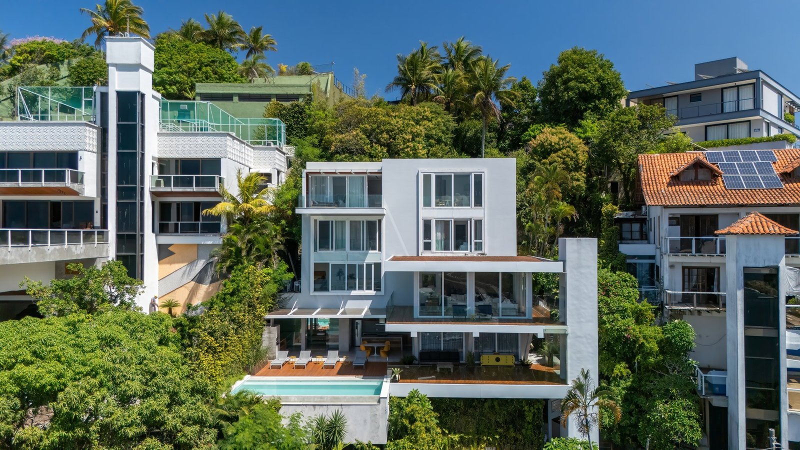 A Dream House With Spectacular Sea View At Joá, Rio De Janeiro Villa in Rio de Janeiro, State of Rio de Janeiro, Brazil 1 - 16321272