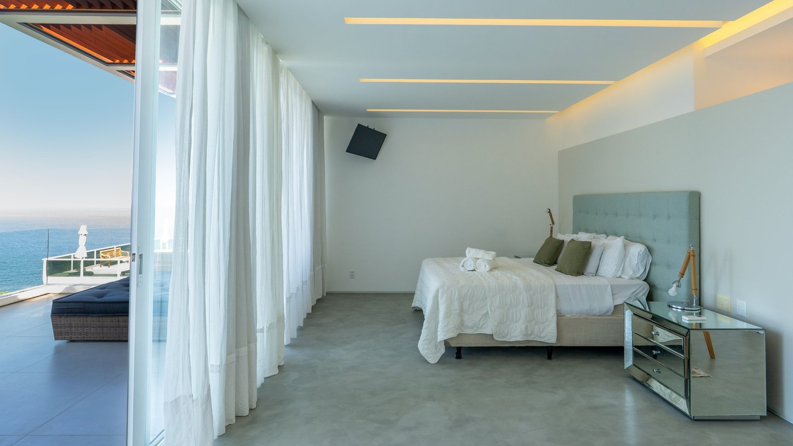 A Dream House With Spectacular Sea View At Joá, Rio De Janeiro Villa in Rio de Janeiro, State of Rio de Janeiro, Brazil 1 - 16321272