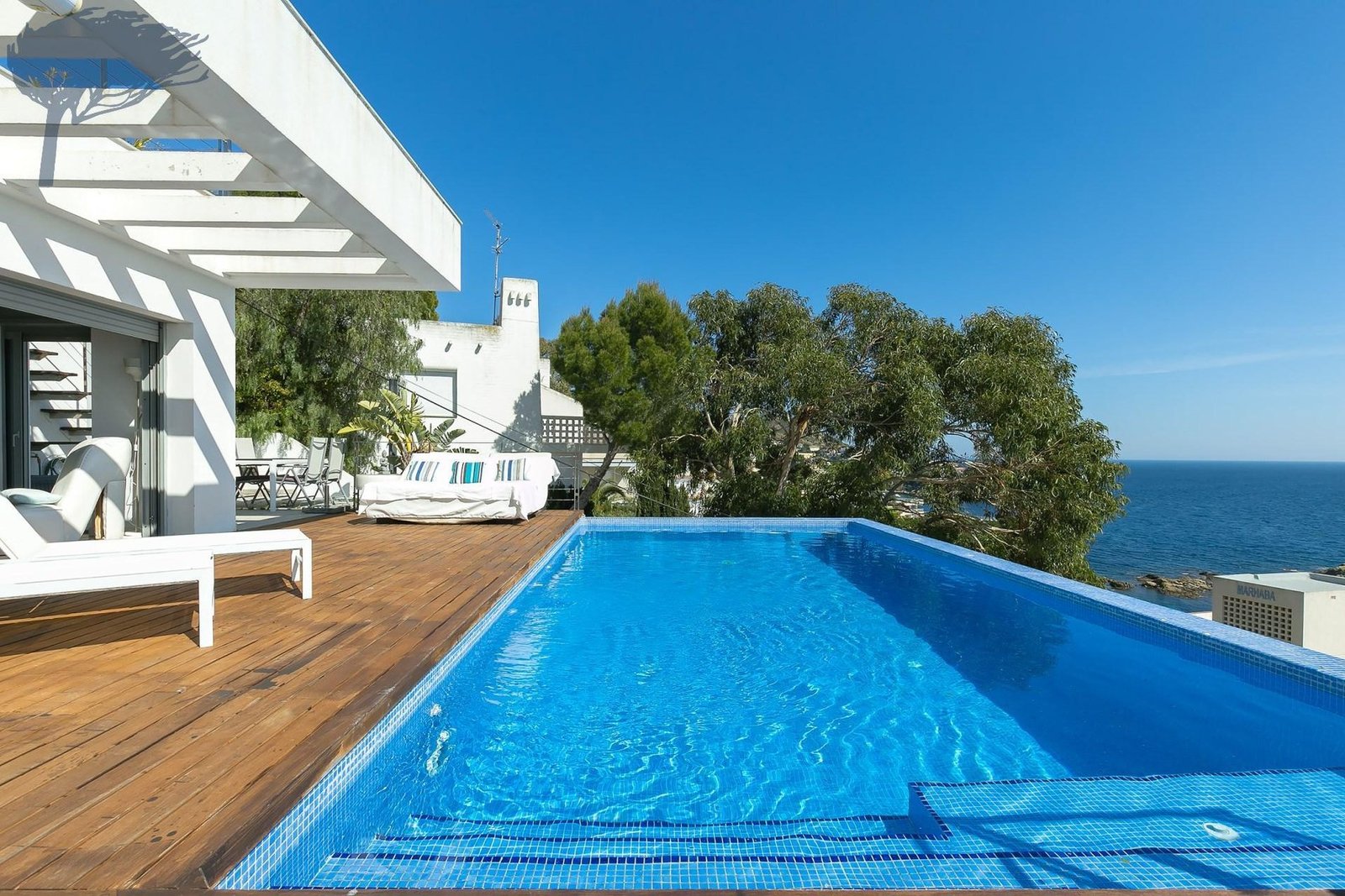 Stunning Villa On The Coveted Almadrava Beach, Costa Brava Villa in Roses, Catalonia, Spain 1 - 16073475