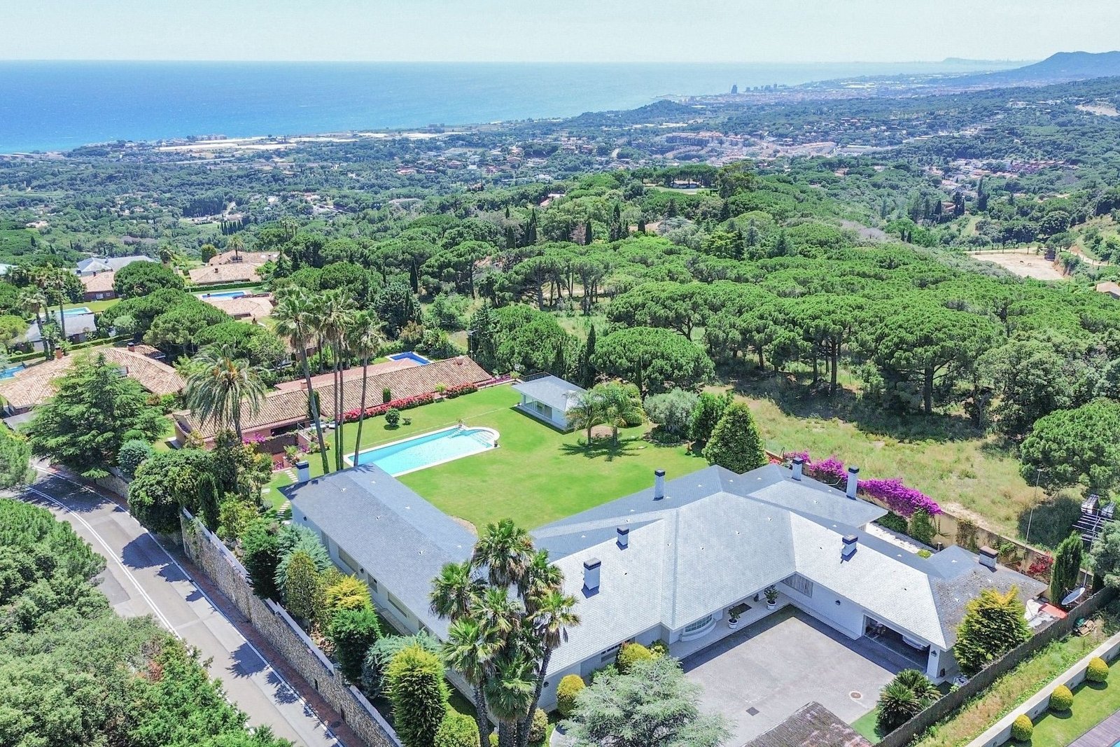Exclusive Property In Sant Vicenç De Montalt, Supermaresme Urbanization Villa in Sant Vicenc de Montalt, Catalonia, Spain 1 - 14384453