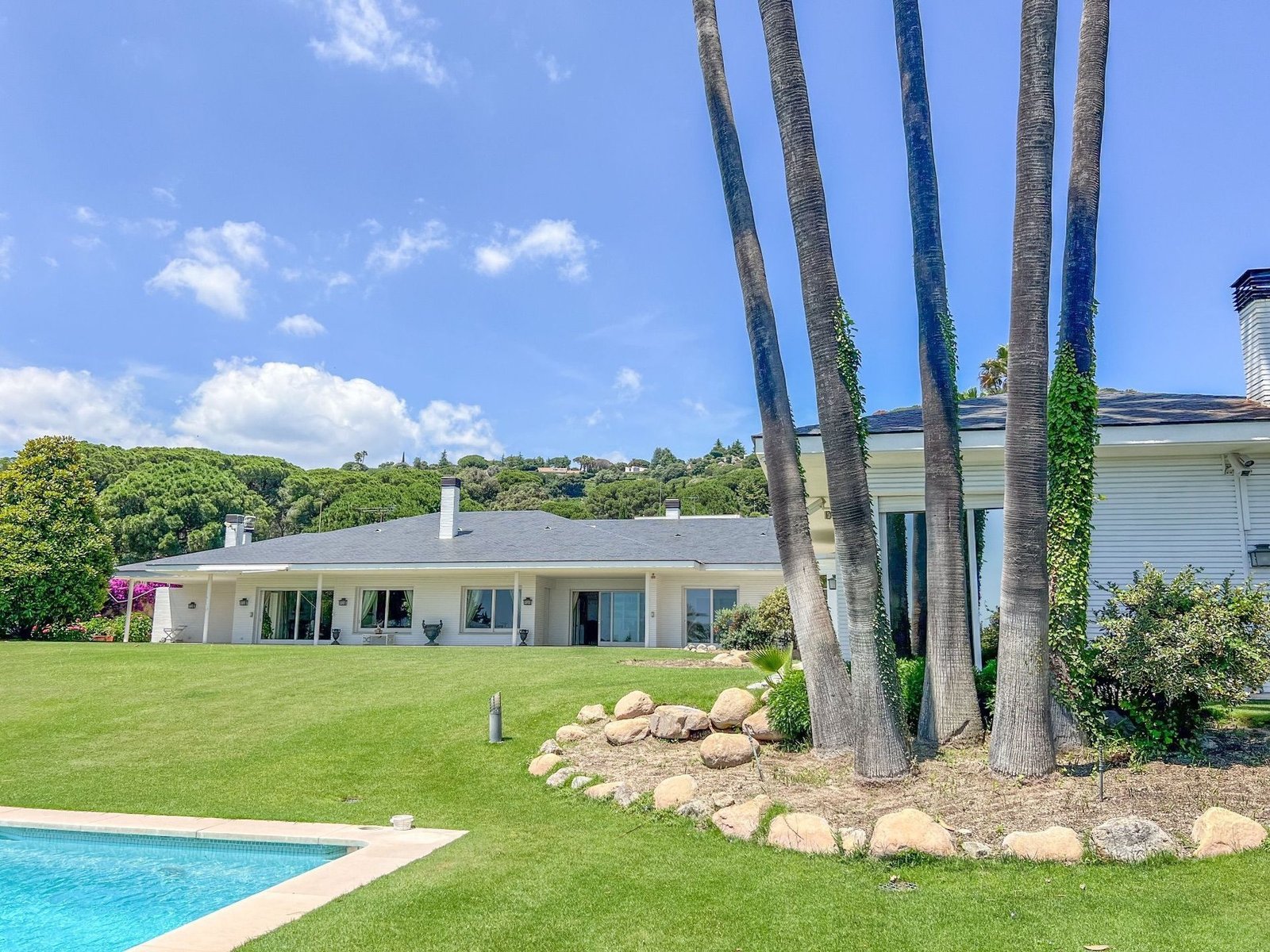 Exclusive Property In Sant Vicenç De Montalt, Supermaresme Urbanization Villa in Sant Vicenc de Montalt, Catalonia, Spain 1 - 14384453