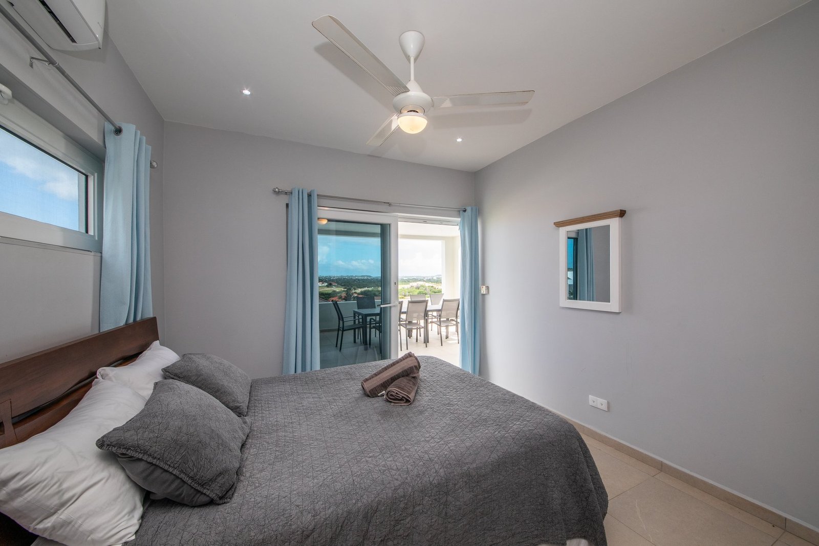 Blue Bay Golf And Beach Resort Curacao For Sale Villa With 7 Bedrooms Villa in Sint Michiel, Curaçao, Curaçao 1 - 14375543