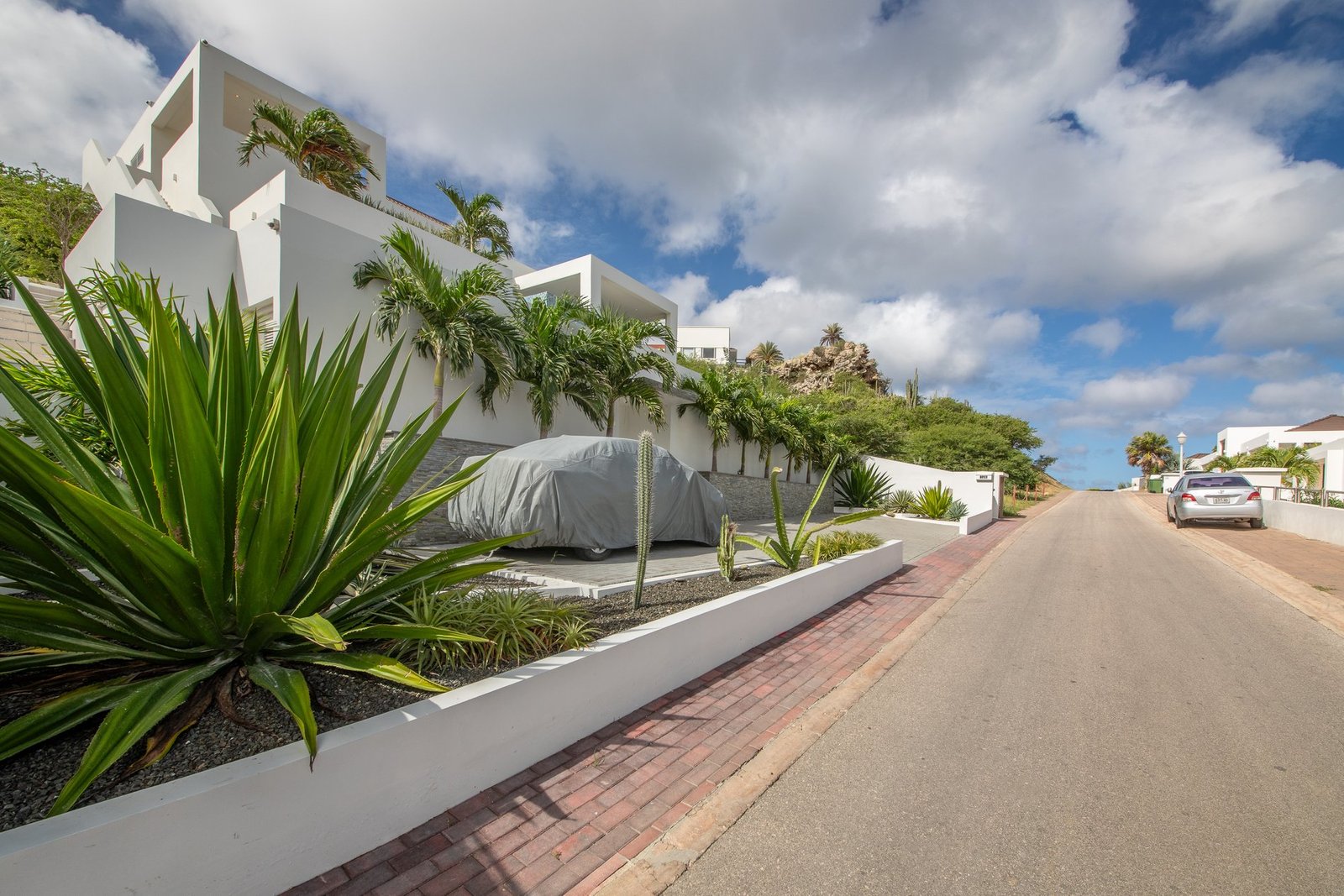 Blue Bay Golf And Beach Resort Curacao For Sale Villa With 7 Bedrooms Villa in Sint Michiel, Curaçao, Curaçao 1 - 14375543