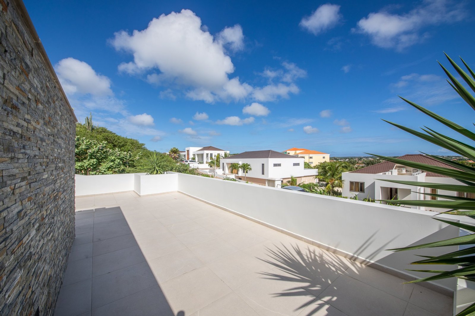Blue Bay Golf And Beach Resort Curacao For Sale Villa With 7 Bedrooms Villa in Sint Michiel, Curaçao, Curaçao 1 - 14375543