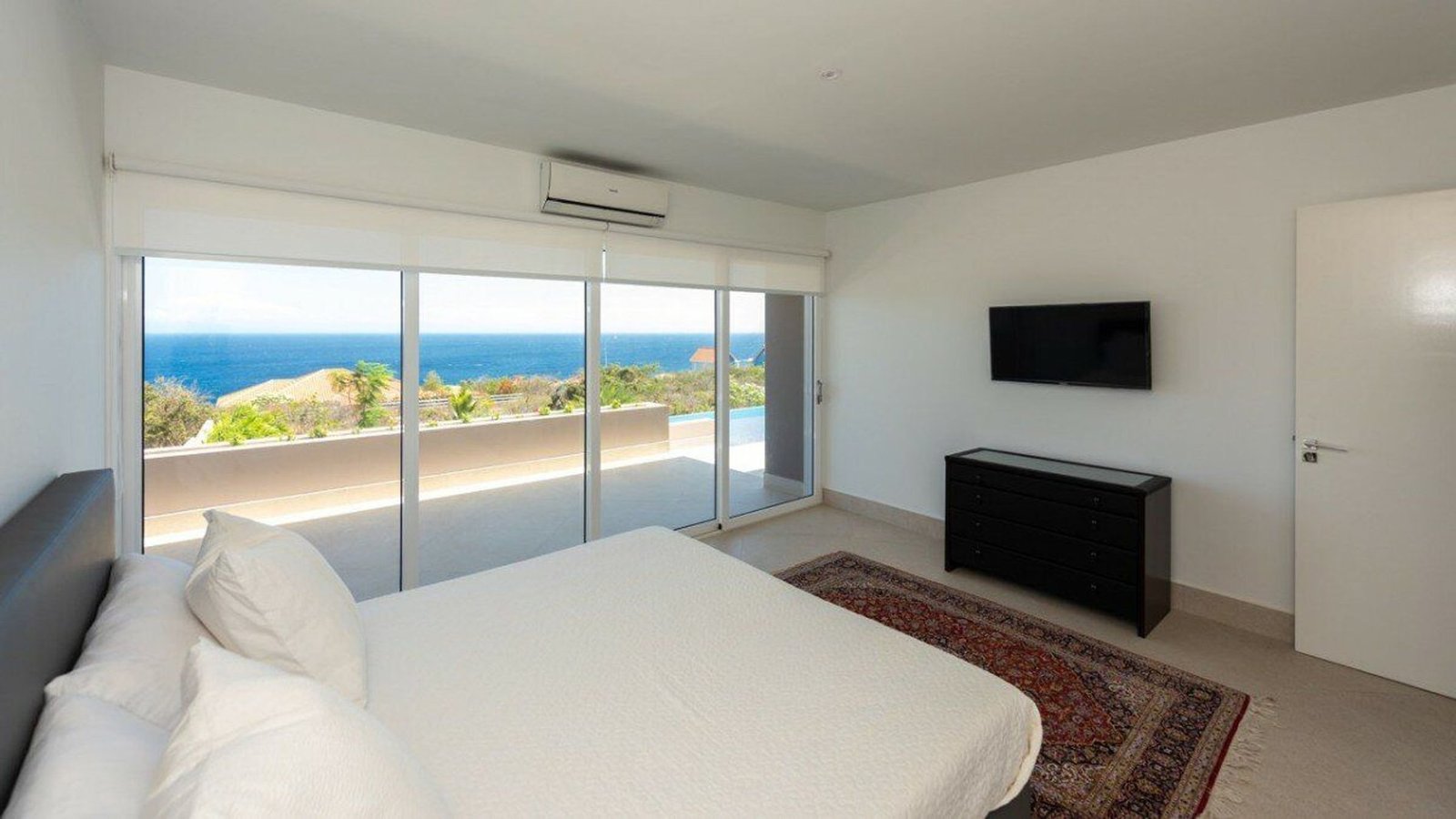 Coral Estate Rif St Marie Curacao: House For Sale With Pool And Sea View Villa in Sint Willibrordus, Curaçao, Curaçao 1 - 14383584