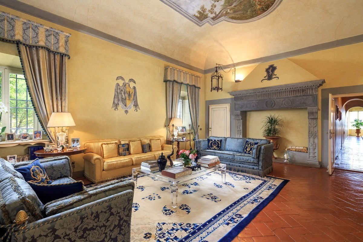 Villa in Tuscany, Italy 1 - 15881198