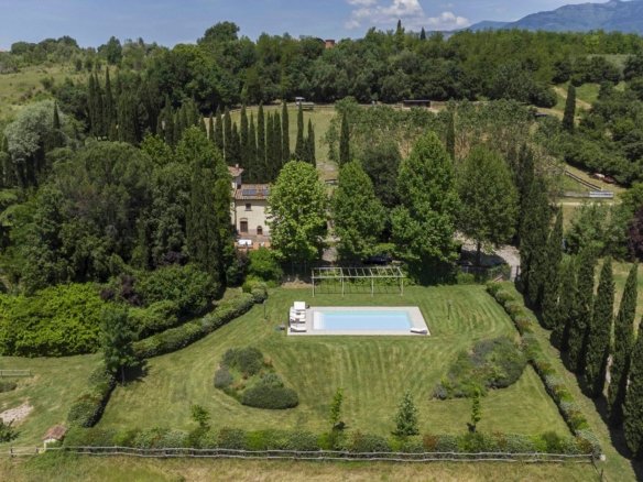 Villa in Tuscany, Italy 1 - 15881754