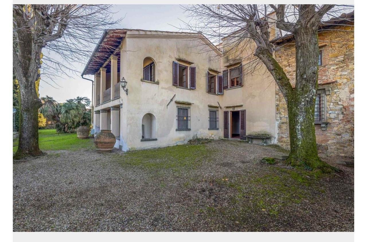 Villa Con Giardino E Piscina Villa in Tuscany, Italy 1 - 15881758