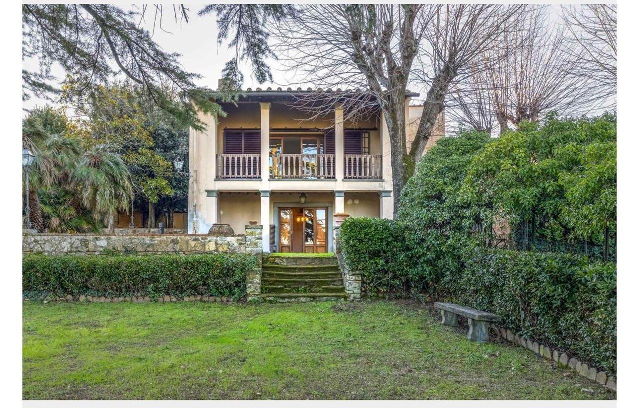 Villa Con Giardino E Piscina Villa in Tuscany, Italy 1 - 15881758