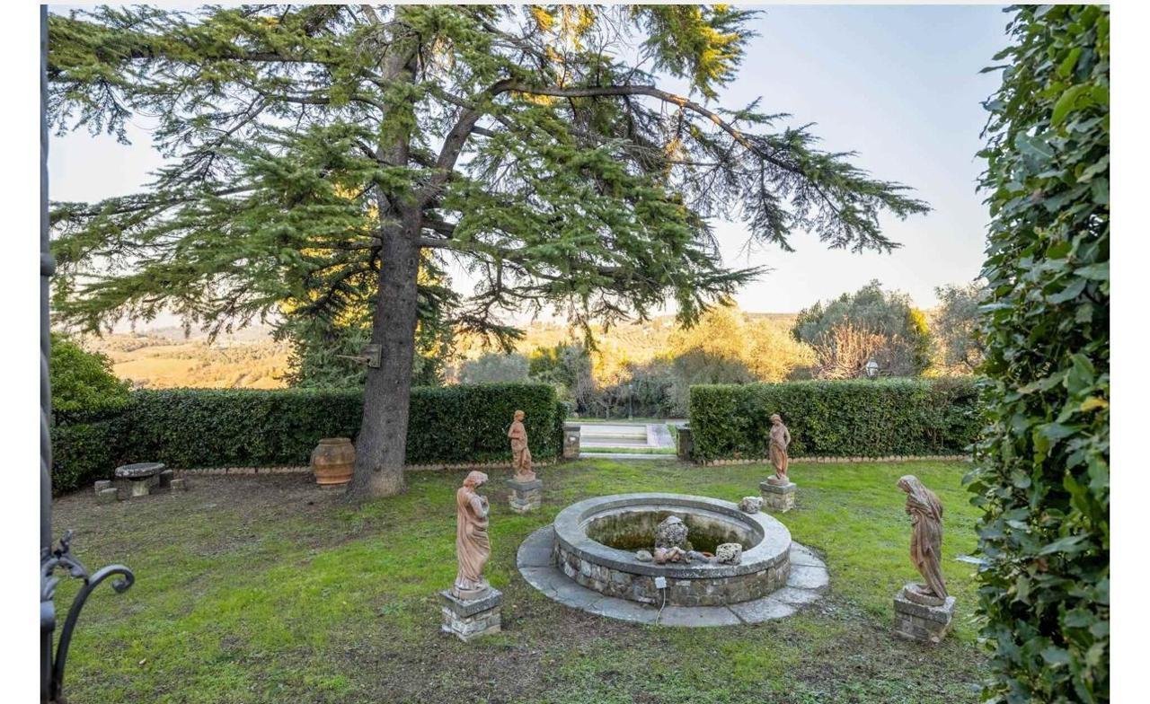 Villa Con Giardino E Piscina Villa in Tuscany, Italy 1 - 15881758