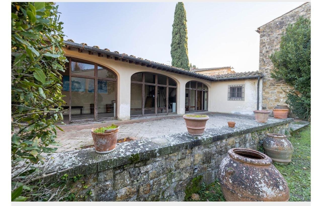 Villa Con Giardino E Piscina Villa in Tuscany, Italy 1 - 15881758